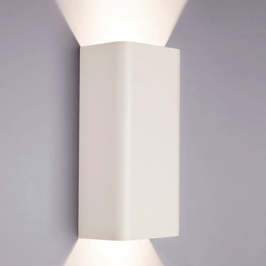 Bergen vegglampe opp/ned lys - Hvit