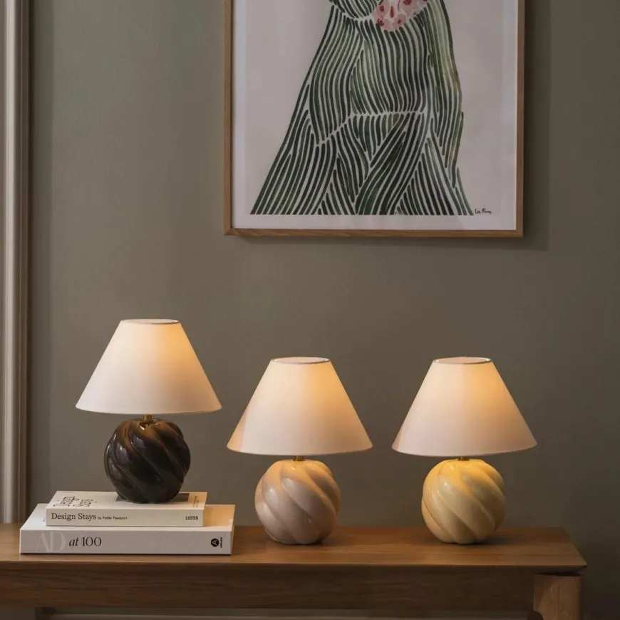 Dahlia 24 Bordlampe