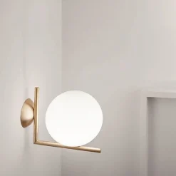 Flos IC Lights C/W1 - vegg / taklampe