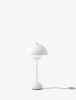 Flowerpot VP3 bordlampe