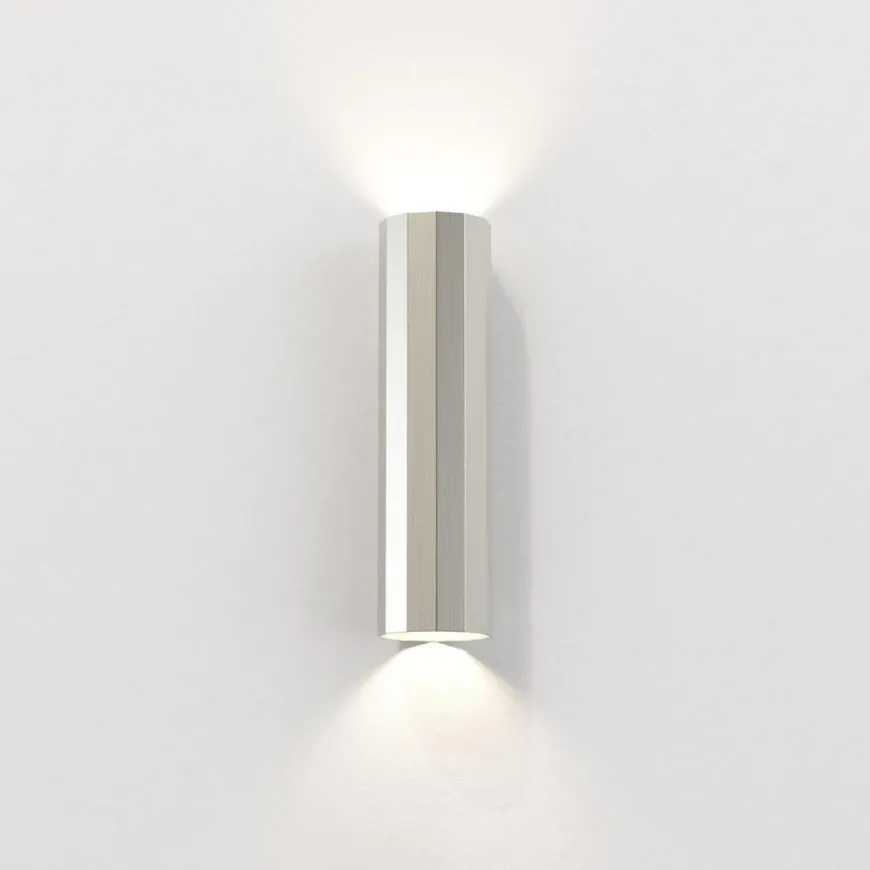 Hashira 300 vegglampe opp/ned