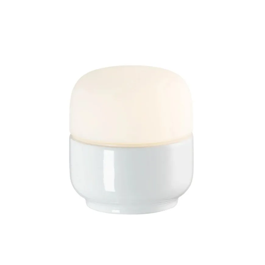 Ifø Ohm 100 / 110 vegg/tak lampe 4W led 3000K IP44