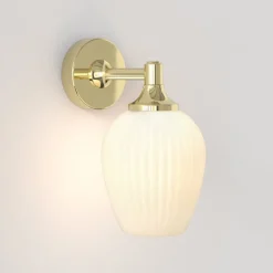 Liberty vegglampe for baderom IP44