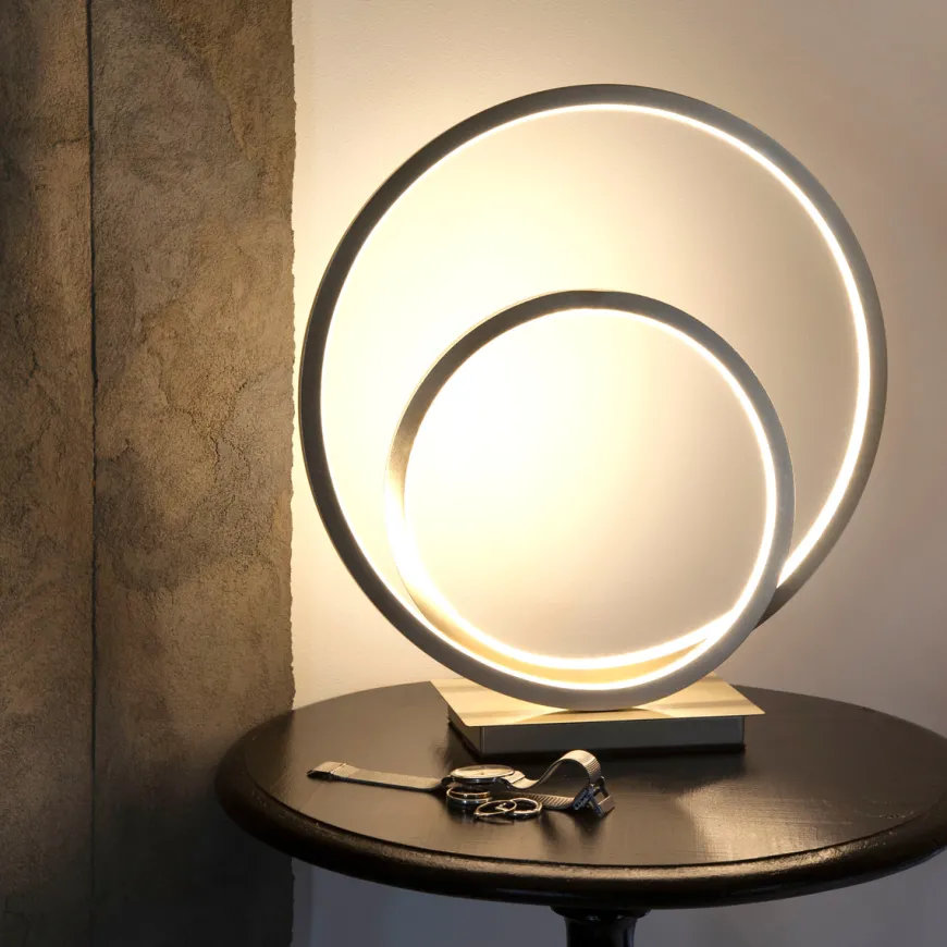 Loop bordlampe