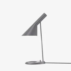 Louis Poulsen AJ bordlampe