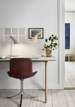 Louis Poulsen AJ bordlampe