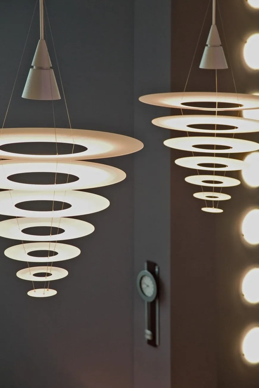 Louis Poulsen Enigma taklampe Ø82