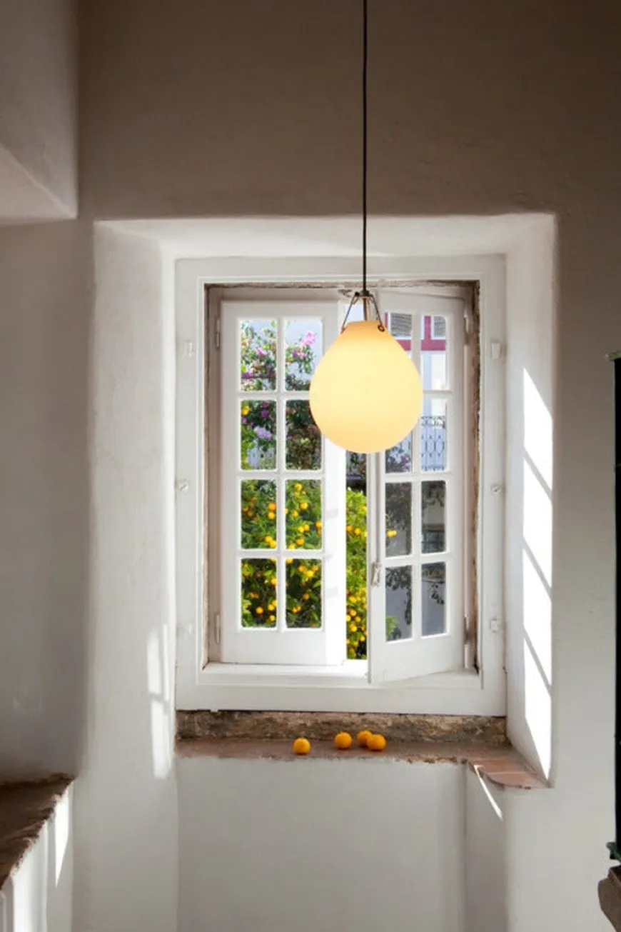 Louis Poulsen Moser taklampe Ø25 - Hvit - Hvit