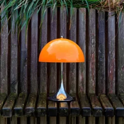 Louis Poulsen Panthella 250 oppladbar portabel bordlampe original 6W - IP44