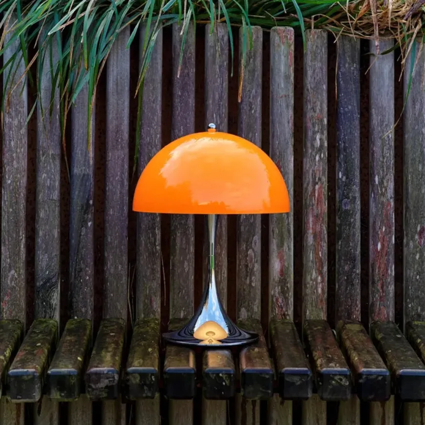 Louis Poulsen Panthella 250 oppladbar portabel bordlampe original 6W - IP44