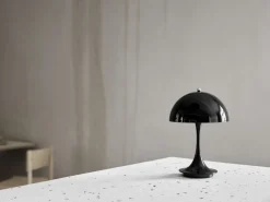 Louis Poulsen Panthella 160 portabel bordlampe