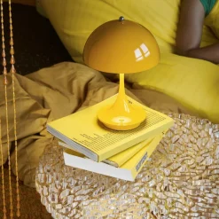 Louis Poulsen Panthella 160 V3 portabel bordlampe