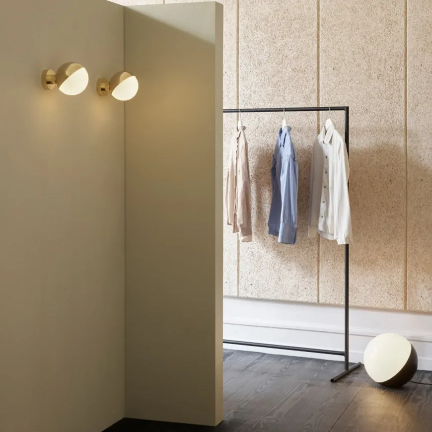 Louis Poulsen VL Studio Vegglampe Messing u/ledning - Messing
