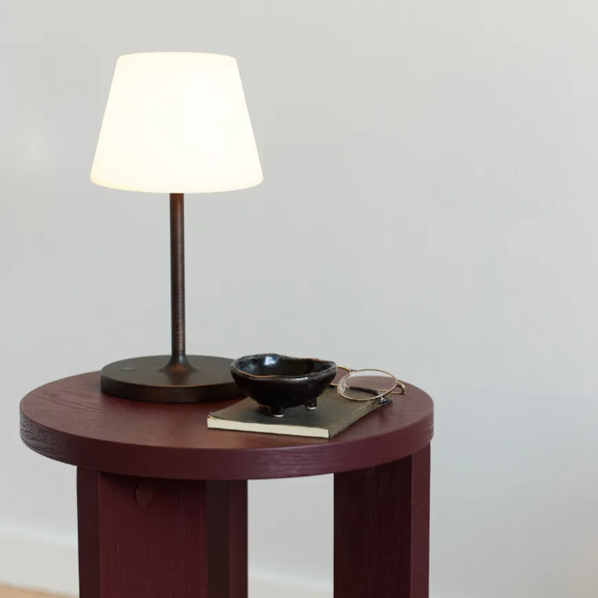 New Northern bordlampe oppladbar utendørs IP44 2W - Hvit/Antikk messingfarget