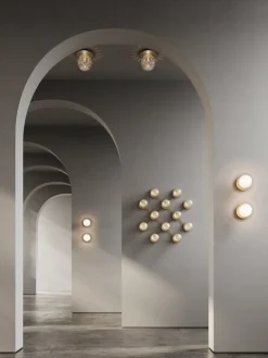 Nuura Liila 1 vegglampe/taklampe - medium - light silver / optikk