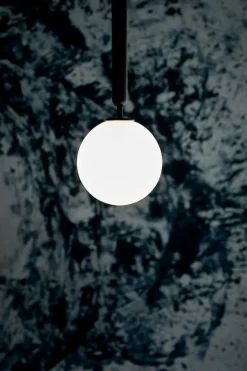 Nuura Miira 1 svart/opal