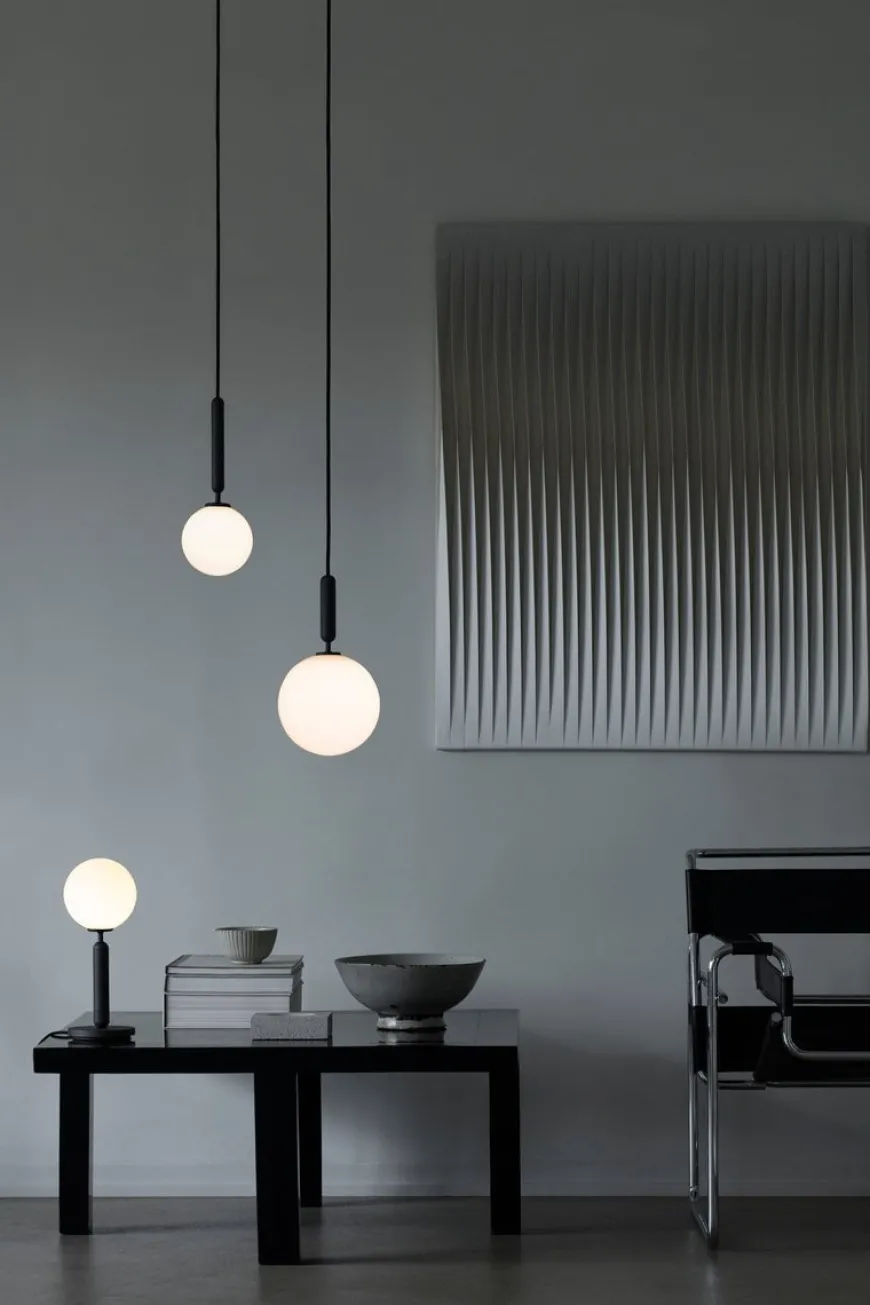 Nuura Miira 1 svart/opal