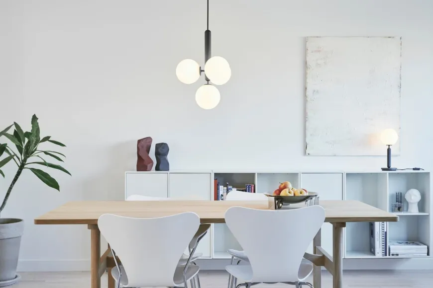 Nuura Miira 4 svart/optikk