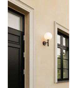 Nuura Miira utendørslampe - bronse / opal