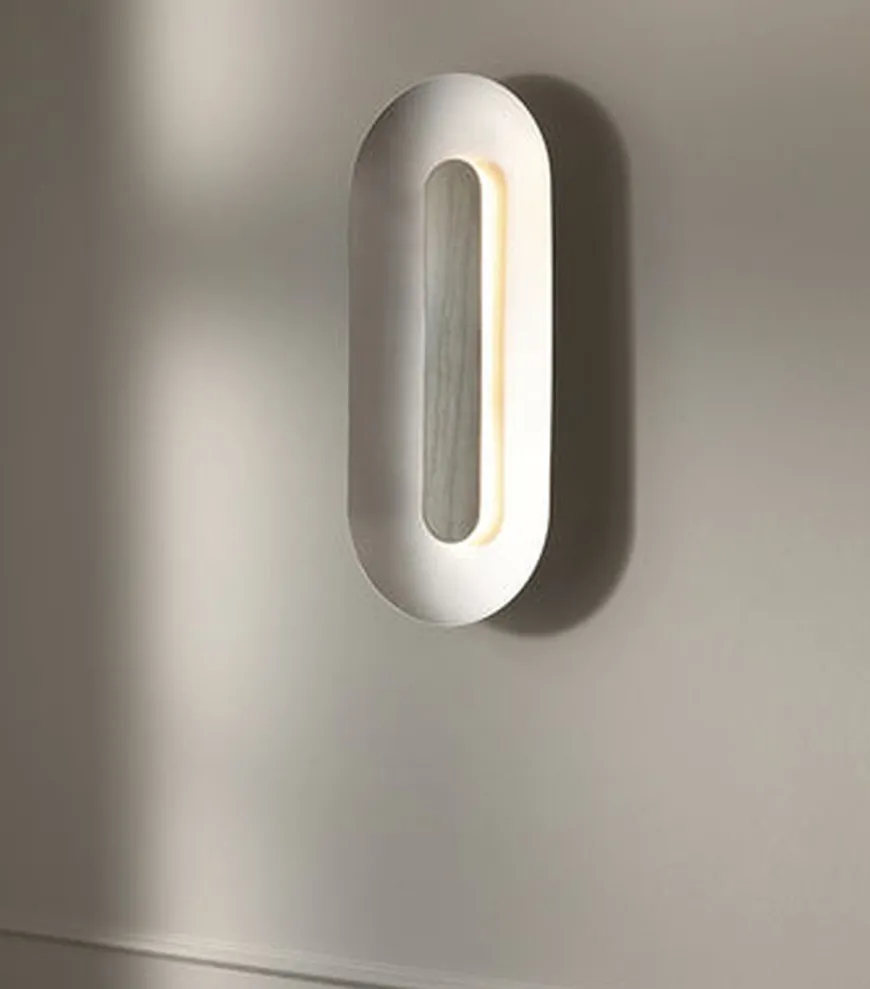 Nuura Sasi Large vegglampe - Sølv