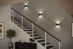 Nyara oppladbar vegglampe opp/ned lys med sensor