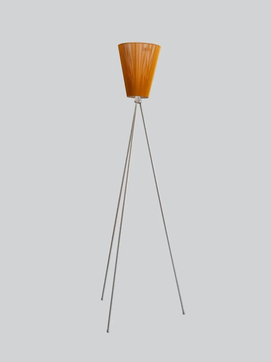 Oslo Wood gulvlampe stål med skjerm