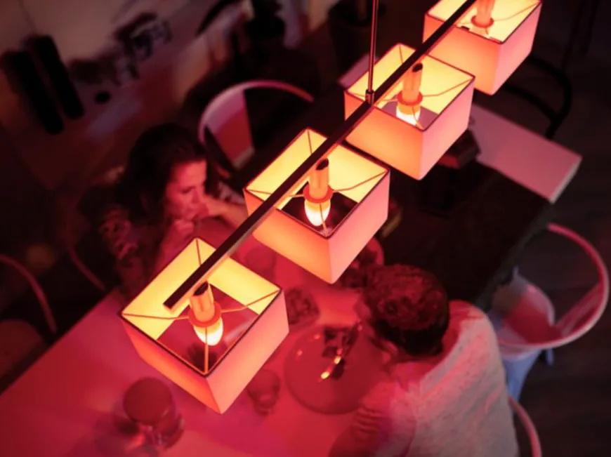 Philips Hue B39 E14 lyspære 4W 2200-6500K pluss farge - 2 pakning