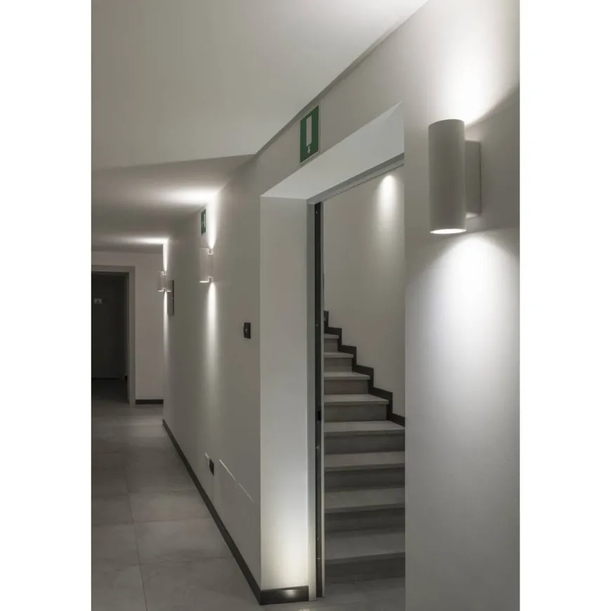 Plastra vegglampe opp/ned lys GU10