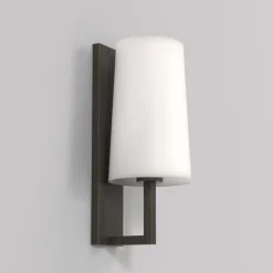 Riva 350 vegglampe baderom IP44 med glass skjerm