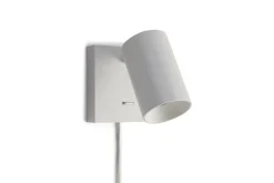 Spoton firkantet vegglampe GU10 med bryter