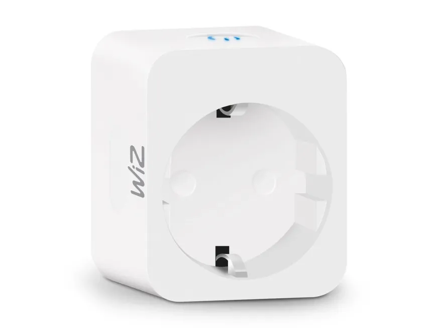 WiZ Smartplug m/strømmåler
